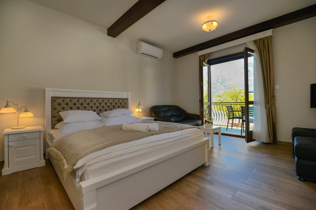 Apartments Marija Risan Rom bilde