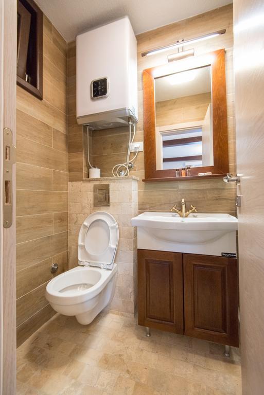 Apartments Marija Risan Rom bilde